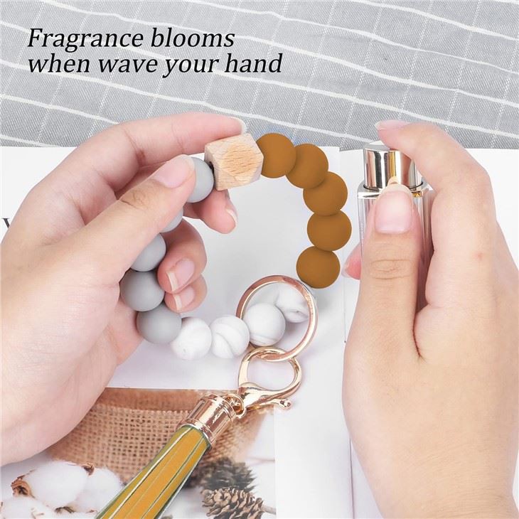 Silicone Bead Keychain For Woman Decoration